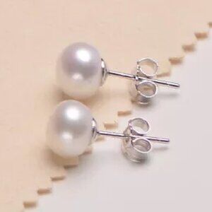 Natural White Freshwater Cultured Pearl 925 Silver 6mm Stud Earrings SG-0058